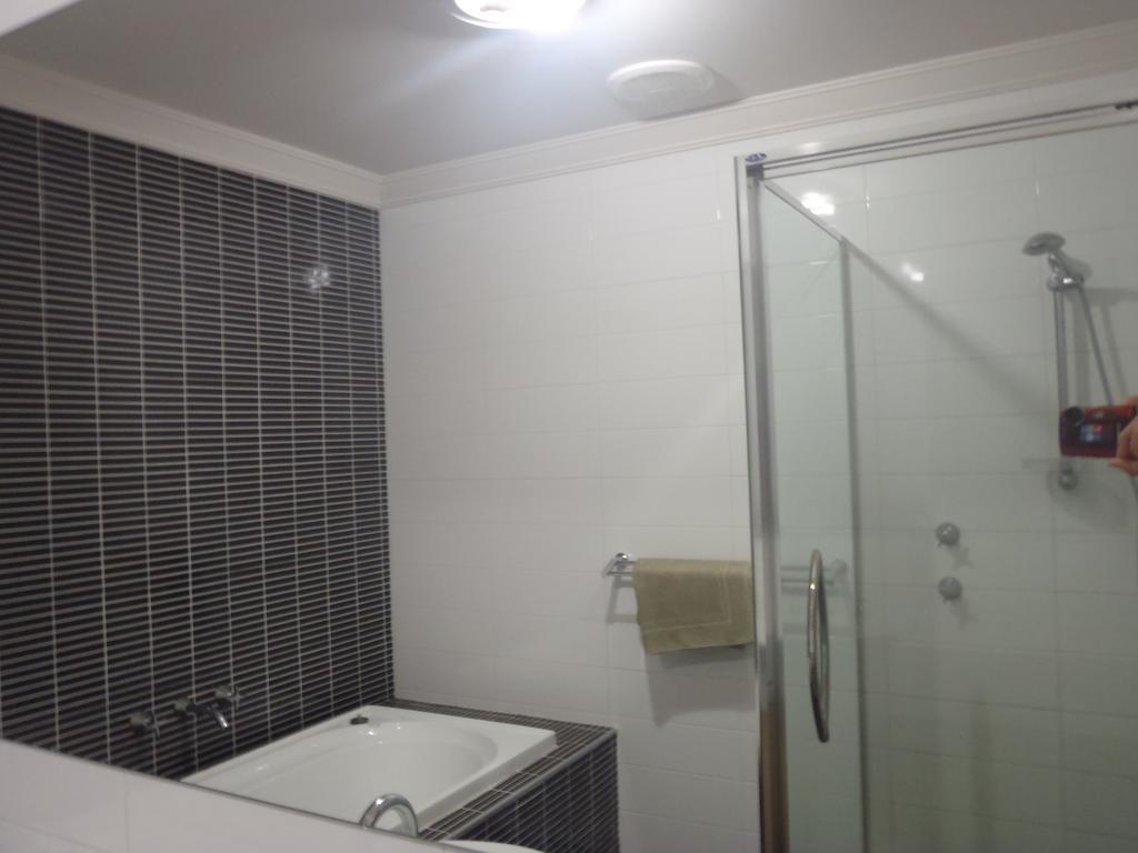 Port Denison Beach Resort Kamer foto